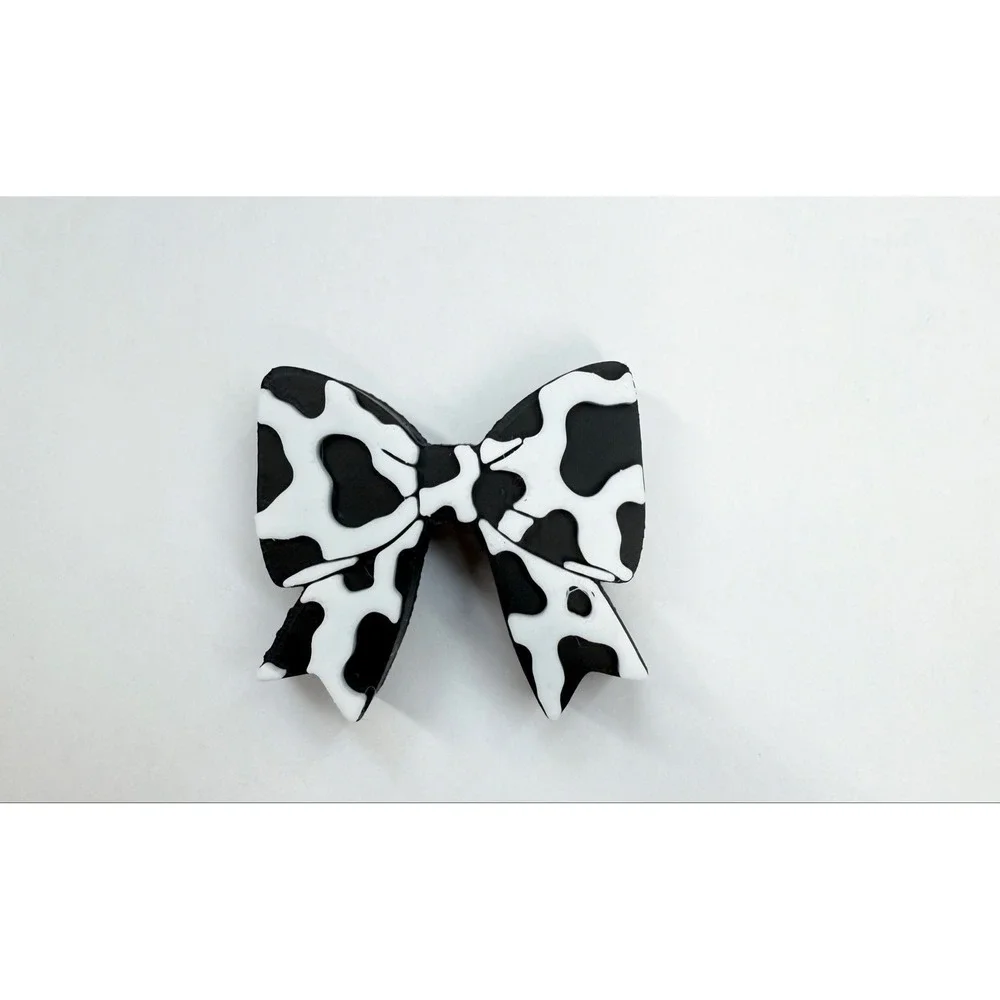 3D Cow Print Bow Strawtopper